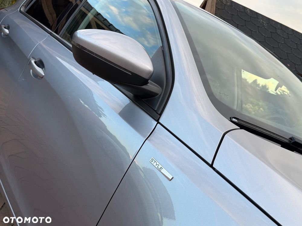 Peugeot 308 1.5 BlueHDi Allure Pack S&S EAT8 - 15