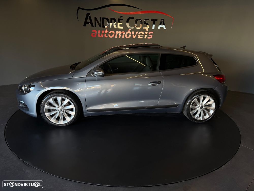 VW Scirocco 2.0 TFSi Sport DSG - 8