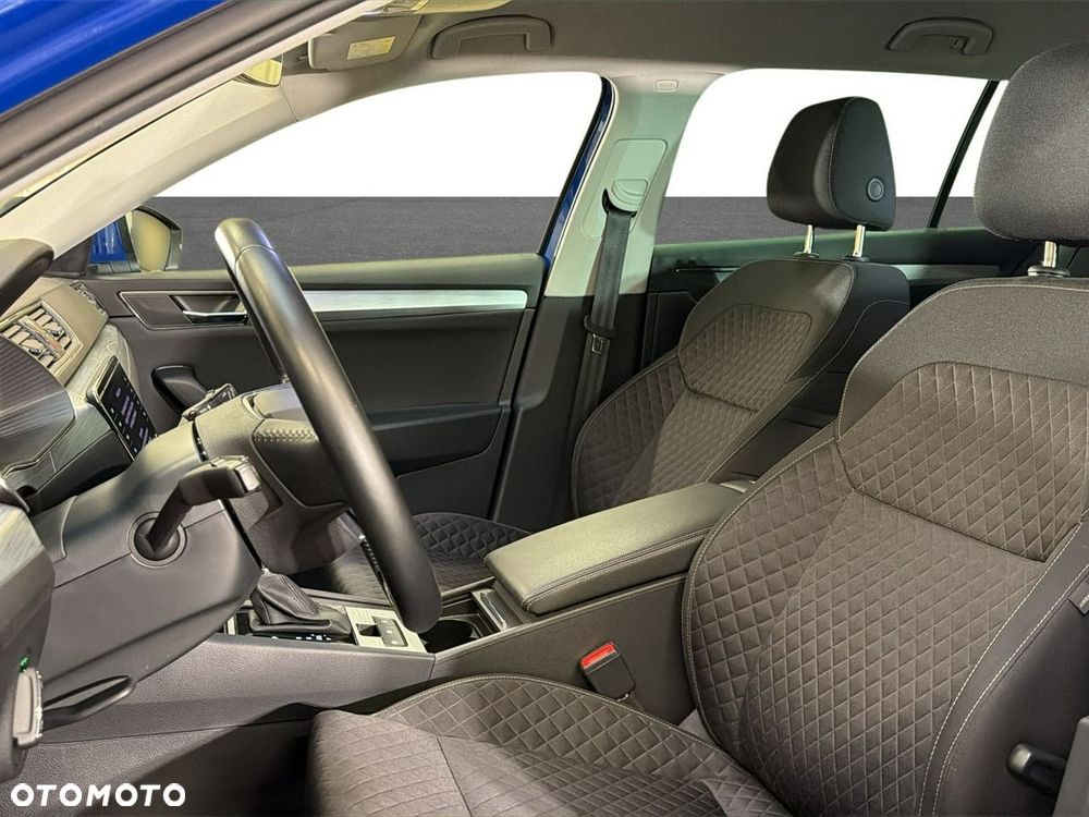 Skoda Superb 2.0 TDI SCR Style DSG - 10