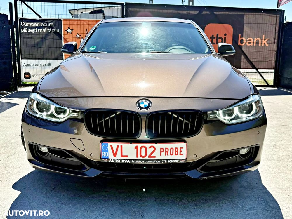 BMW Seria 3 320d Aut. Blue Performance Sport Line - 8