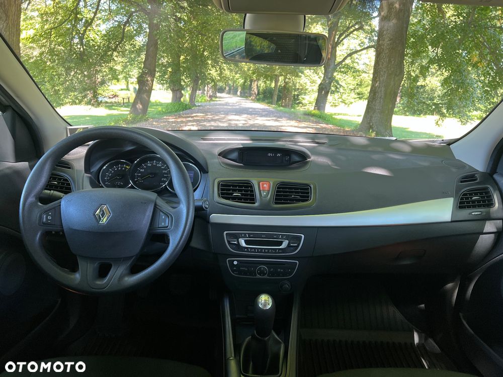 Renault Fluence 1.6 16V Expression - 10
