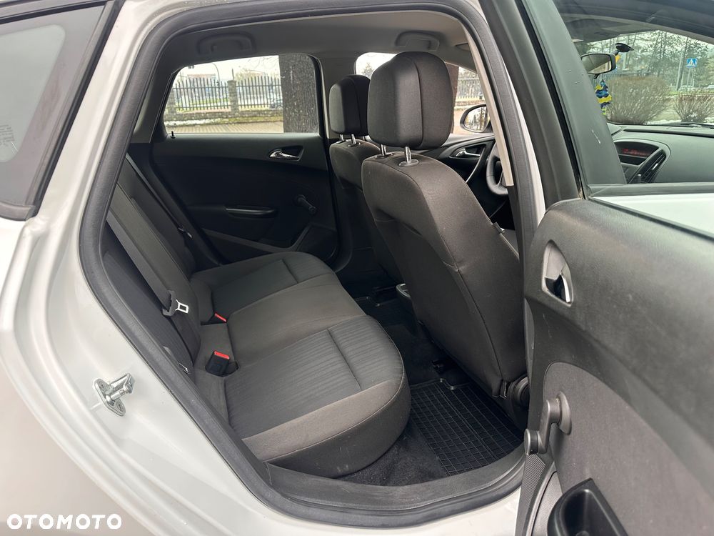 Opel Astra 1.4 ecoFLEX - 7