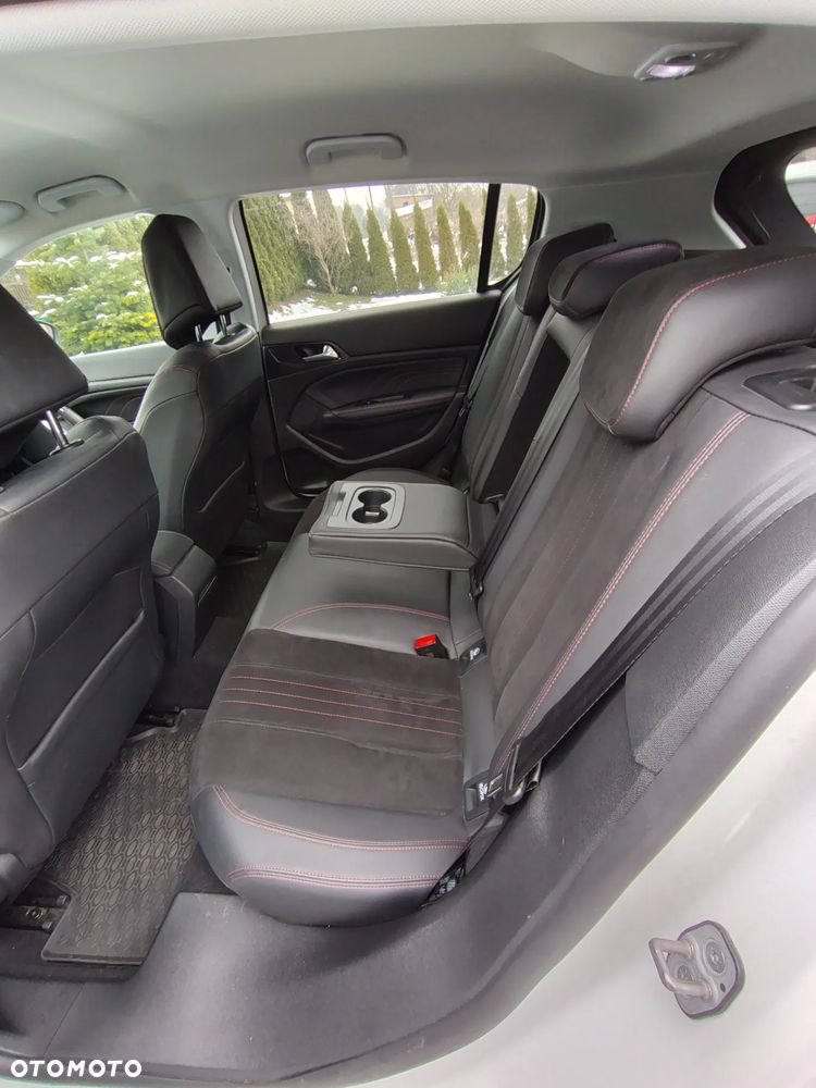 Peugeot 308 BlueHDi 130 EAT8 Stop & Start Allure Business-Paket - 14