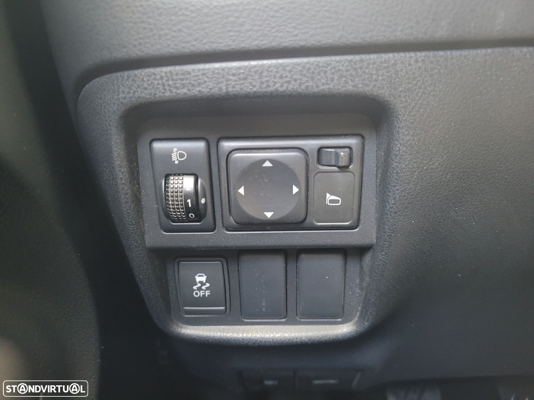 Nissan Juke 1.6 Eco Acenta Connect - 32