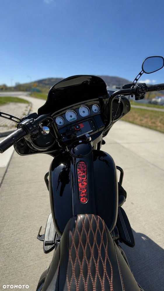 Harley-Davidson Touring Street Glide - 6
