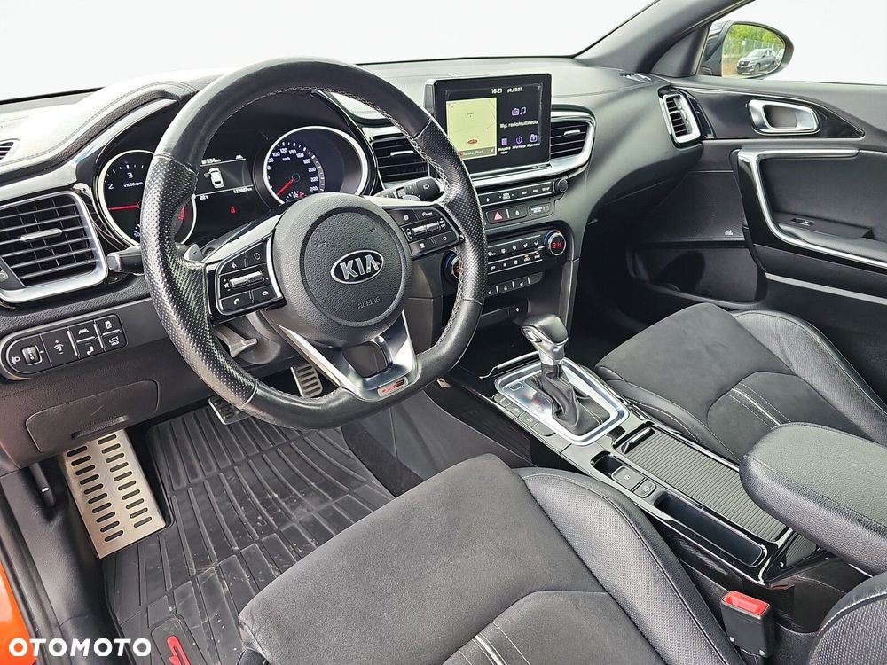 Kia ProCeed 1.6 CRDi GT Line DCT - 4