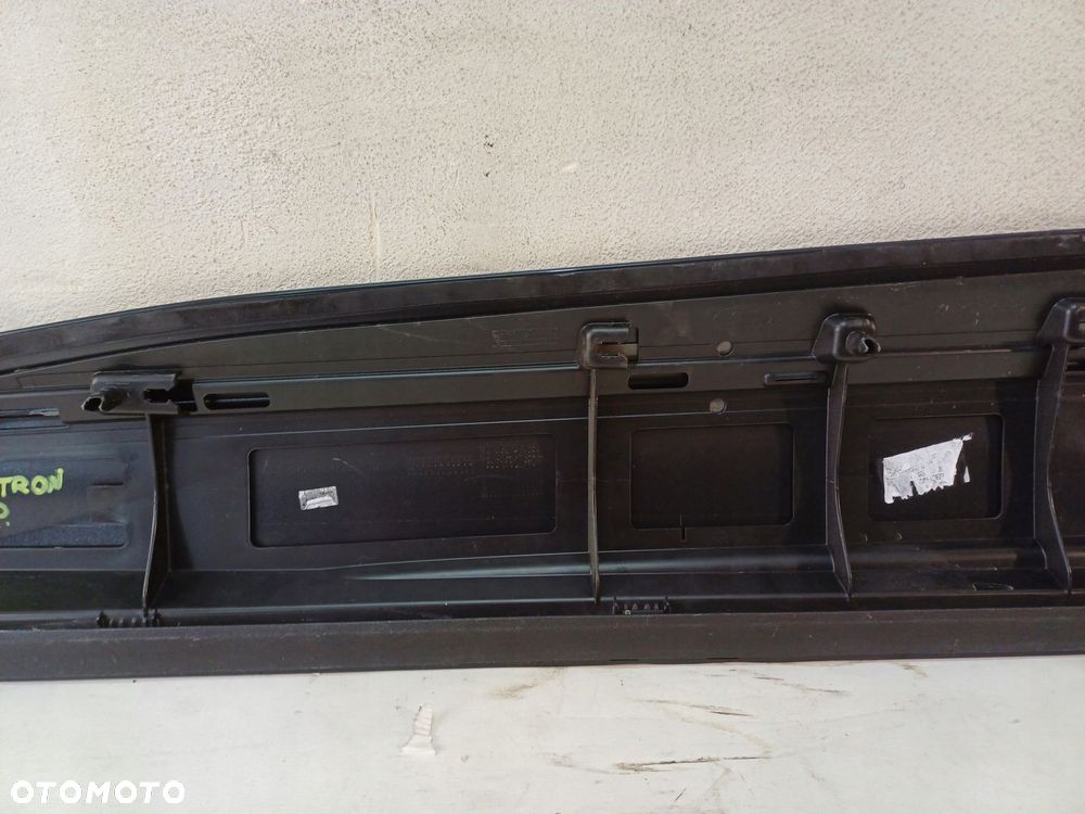 listwa drzwi prawy przód przednia prawa audi q4 e-tron 21- - 10