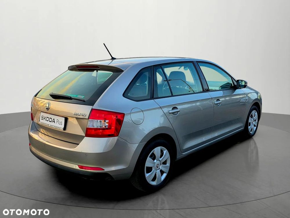 Skoda RAPID 1.2 TSI Ambition - 6