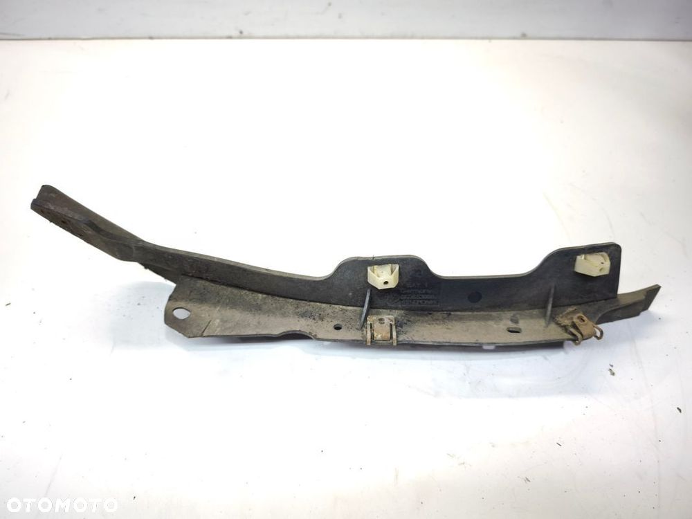 CHLAPACZ SPOJLER NADKOLA PRAWY PRZÓD AUDI A4 B8 8K0853888A - 3