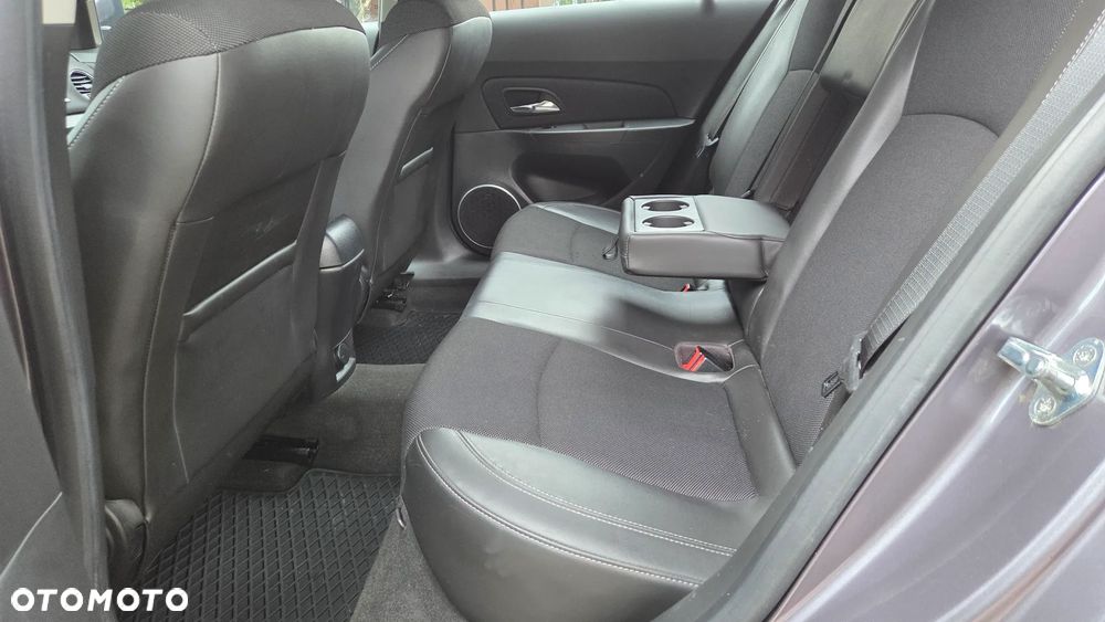 Chevrolet Cruze 1.4T LTZ+ - 7