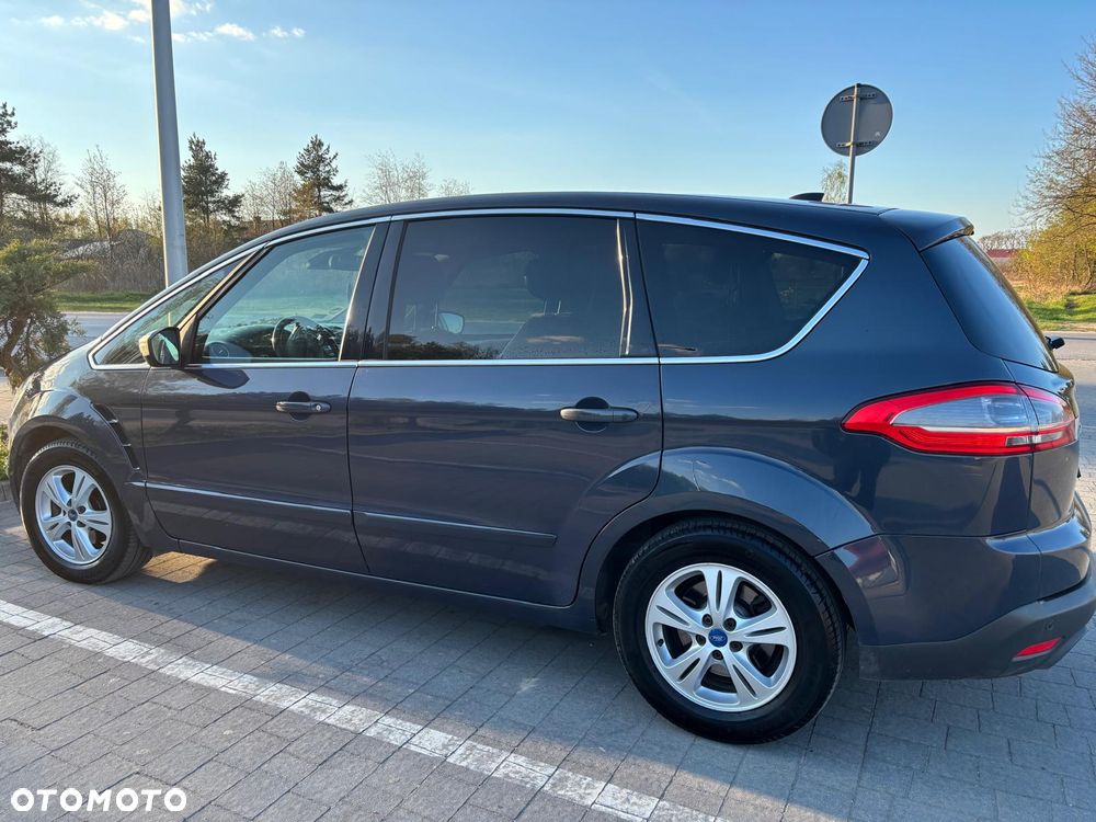 Ford S-Max 2.0 TDCi DPF Titanium - 4