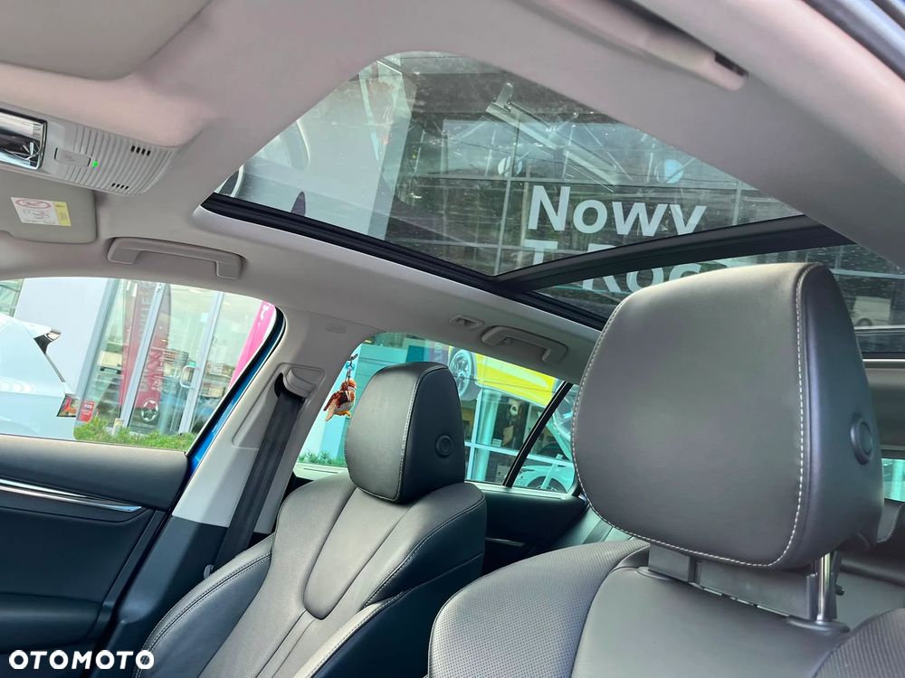 Skoda Octavia 2.0 TDI Style DSG - 15