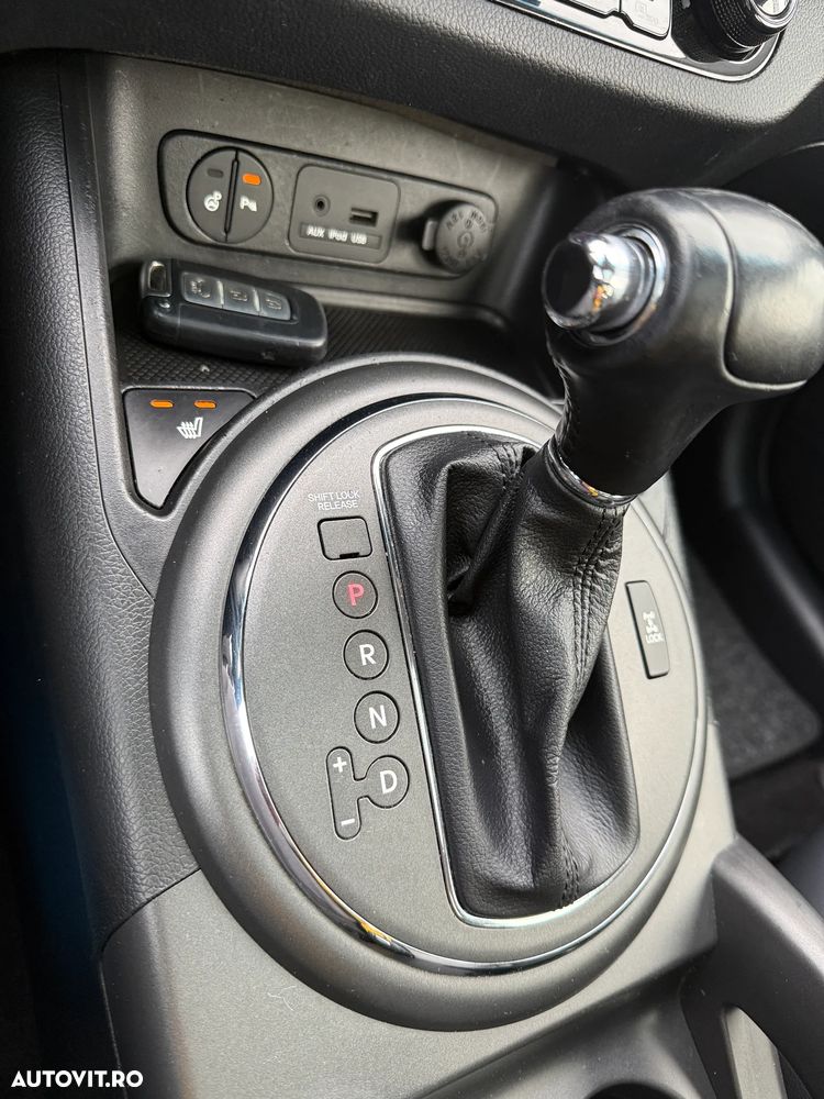 Kia Sportage 2.0 CRDI 4WD Automatik Vision - 15