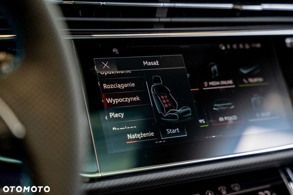 Audi Q8 - 30