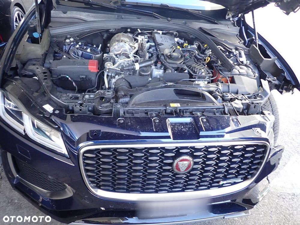 Jaguar F-Pace D200 AWD R-Dynamic S - 10