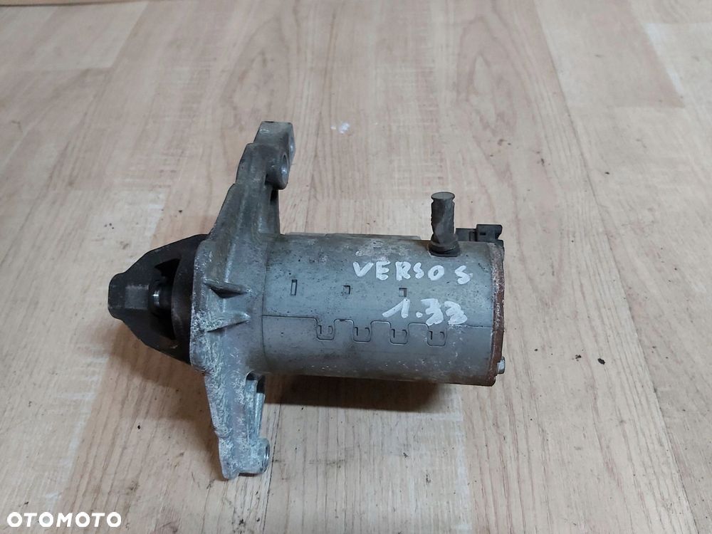 Toyota VERSO S rozrusznik 1,33 Yaris III 28100-47170 - 4
