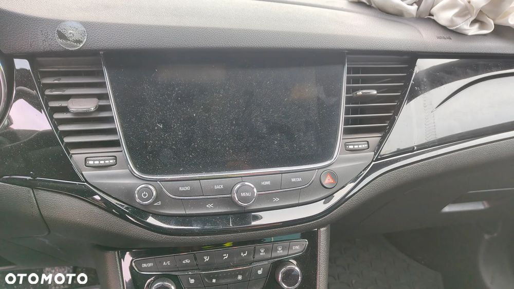 Opel Astra 1.6 T GPF Dynamic S&S - 8