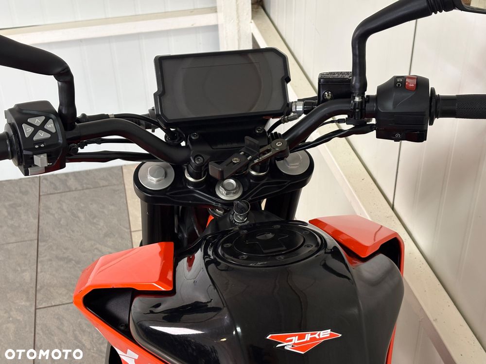 KTM Duke 390 - 10