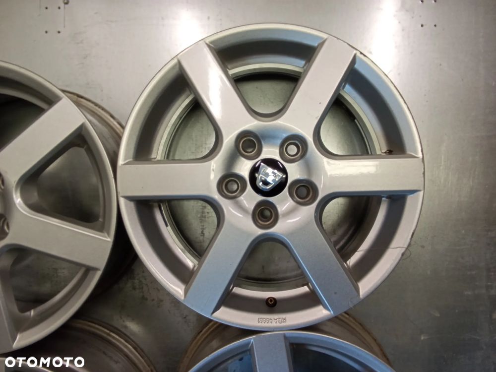 Felgi Dacia Duster 7Jx16 et50 5x114,3 - 3