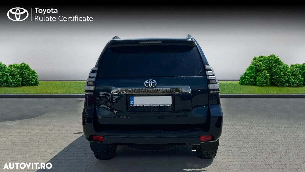 Toyota Land Cruiser 2.8l D-4D 204 CP A/T 7 locuri Luxury AVS - 3