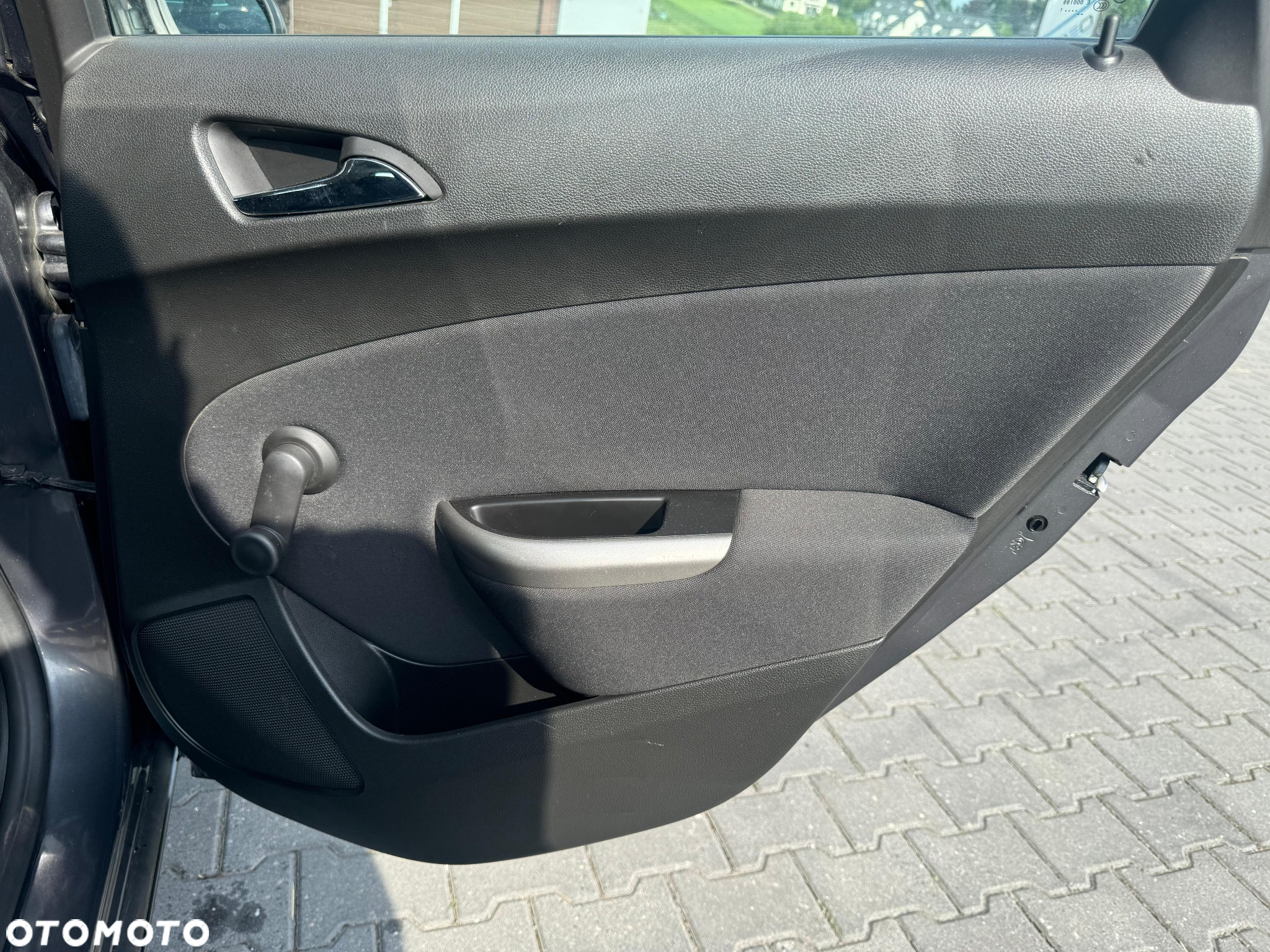 Opel Astra 1.4 Turbo Design Edition - 21