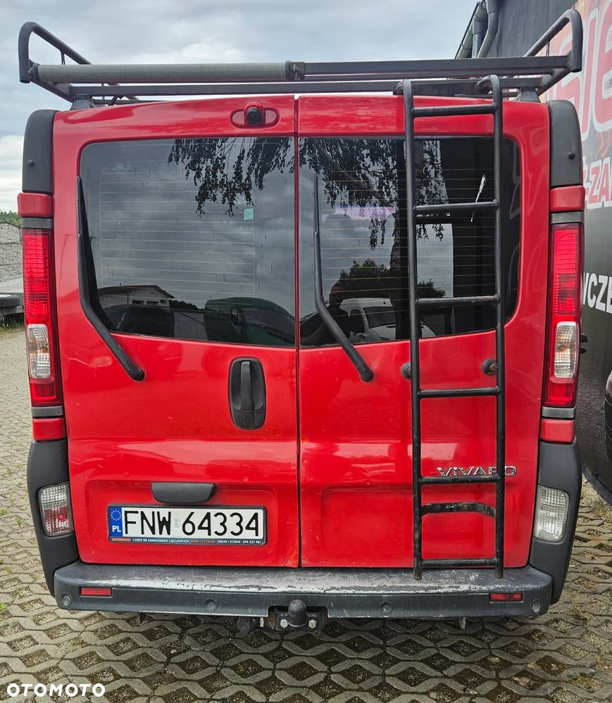 Opel Vivaro - 18