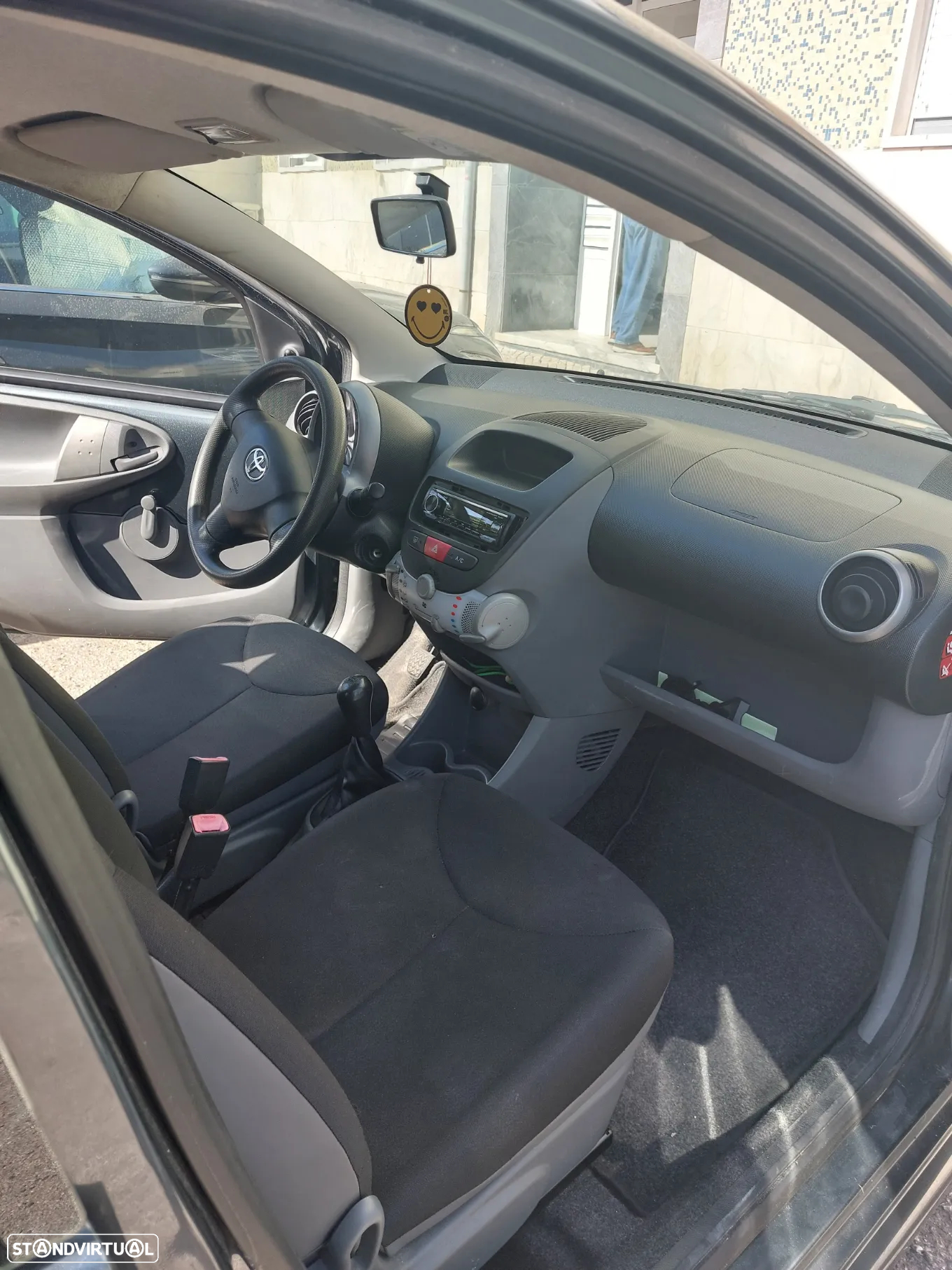 Toyota Aygo 1.0 - 8