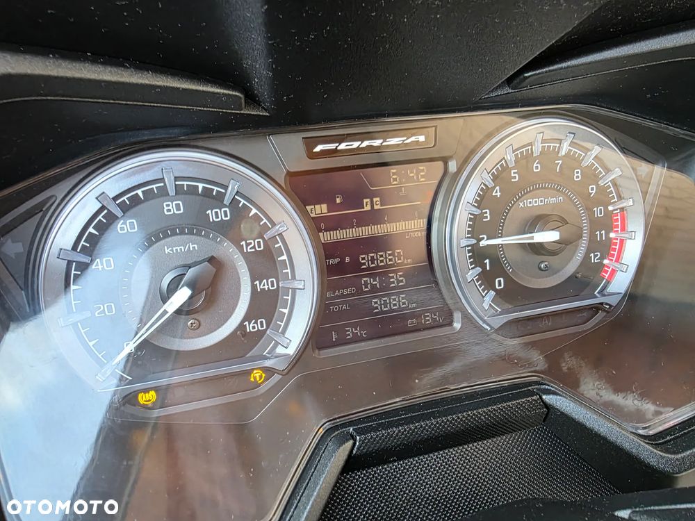 Honda NSS - 16