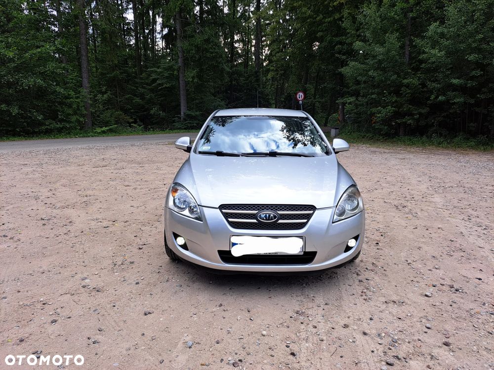 Kia Ceed 1.6 Crdi Optimum + - 9