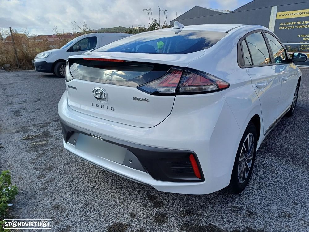 Hyundai Ioniq 38kWh - 5