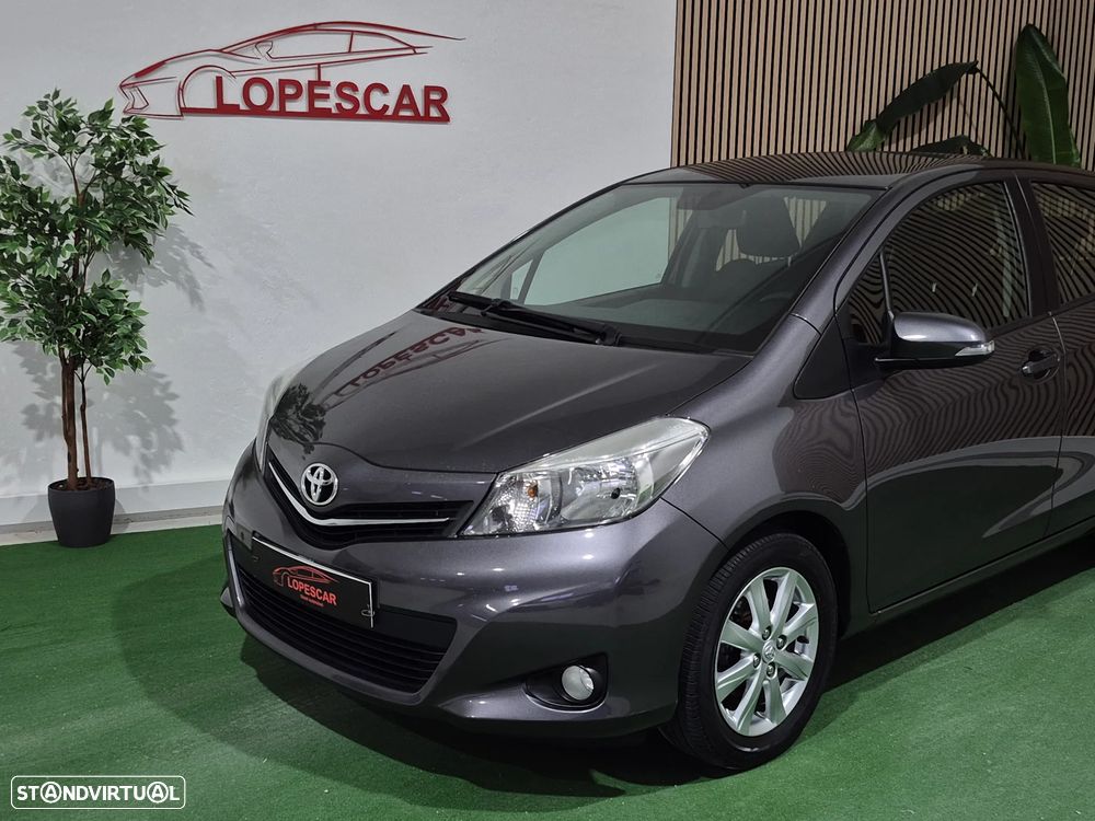 Toyota Yaris 1.0 VVT-i Comfort+P.Style - 2