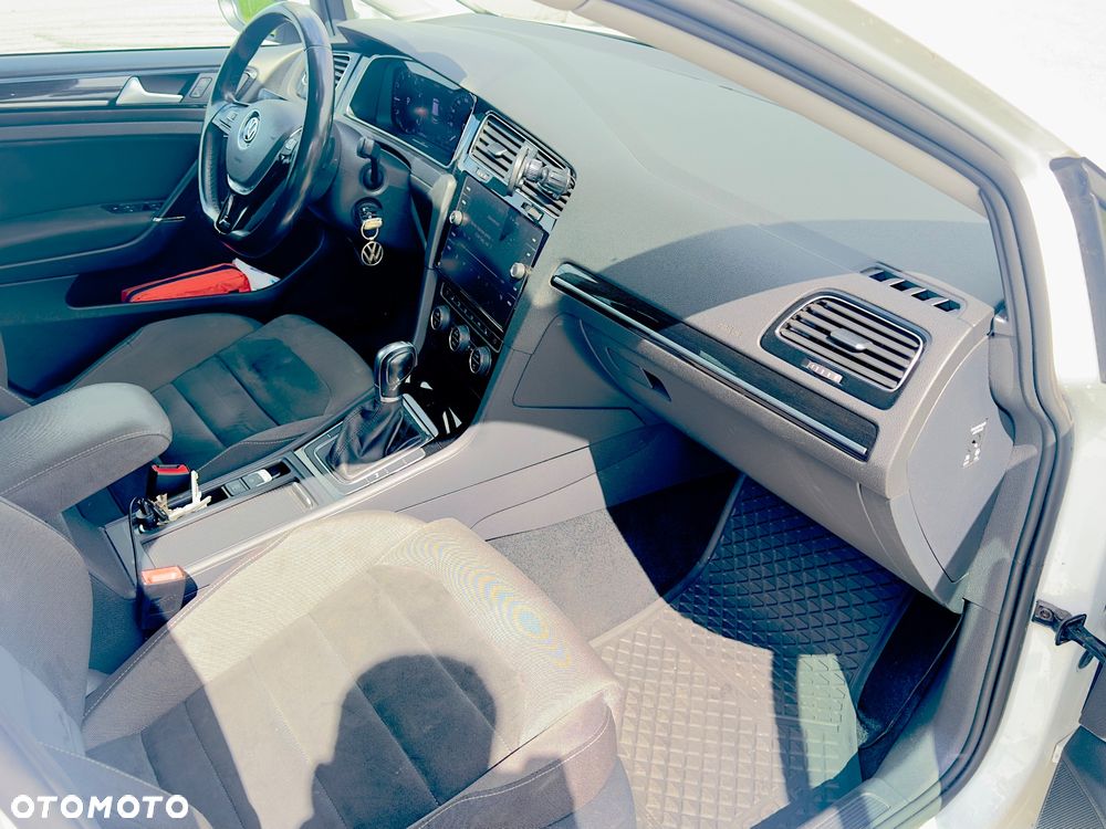 Volkswagen Golf 1.5 TSI BMT Evo Highline DSG - 14