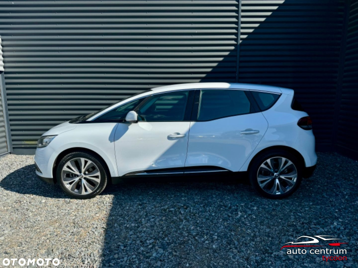 Renault Scenic - 6