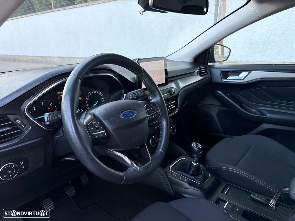 Ford Focus SW 1.5 TDCi EcoBlue Business - 14