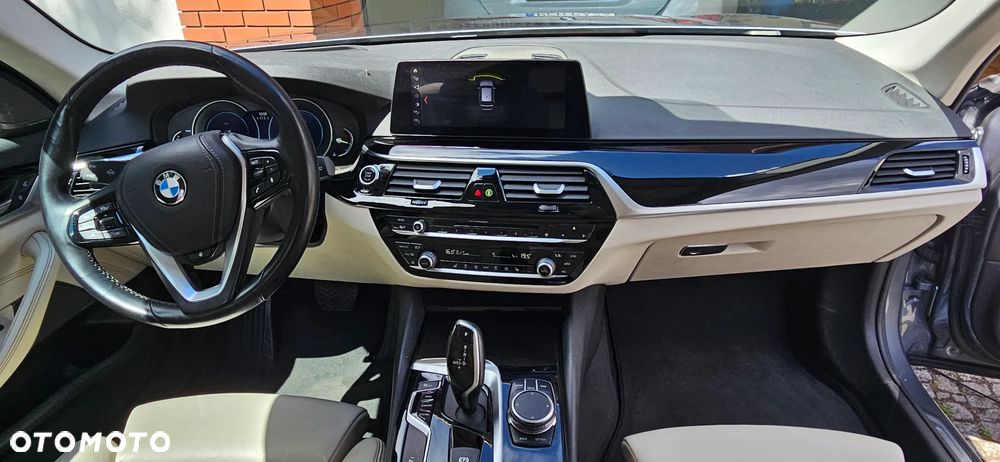BMW Seria 5 520d - 19