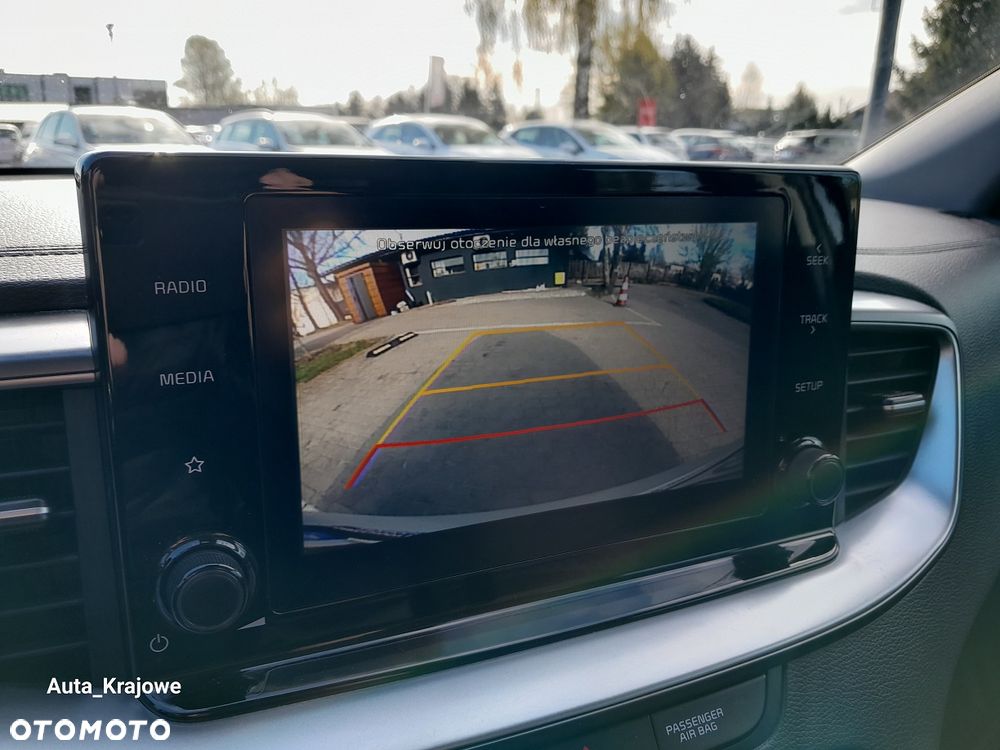 Kia Ceed 1.5 T-GDI M DCT - 16