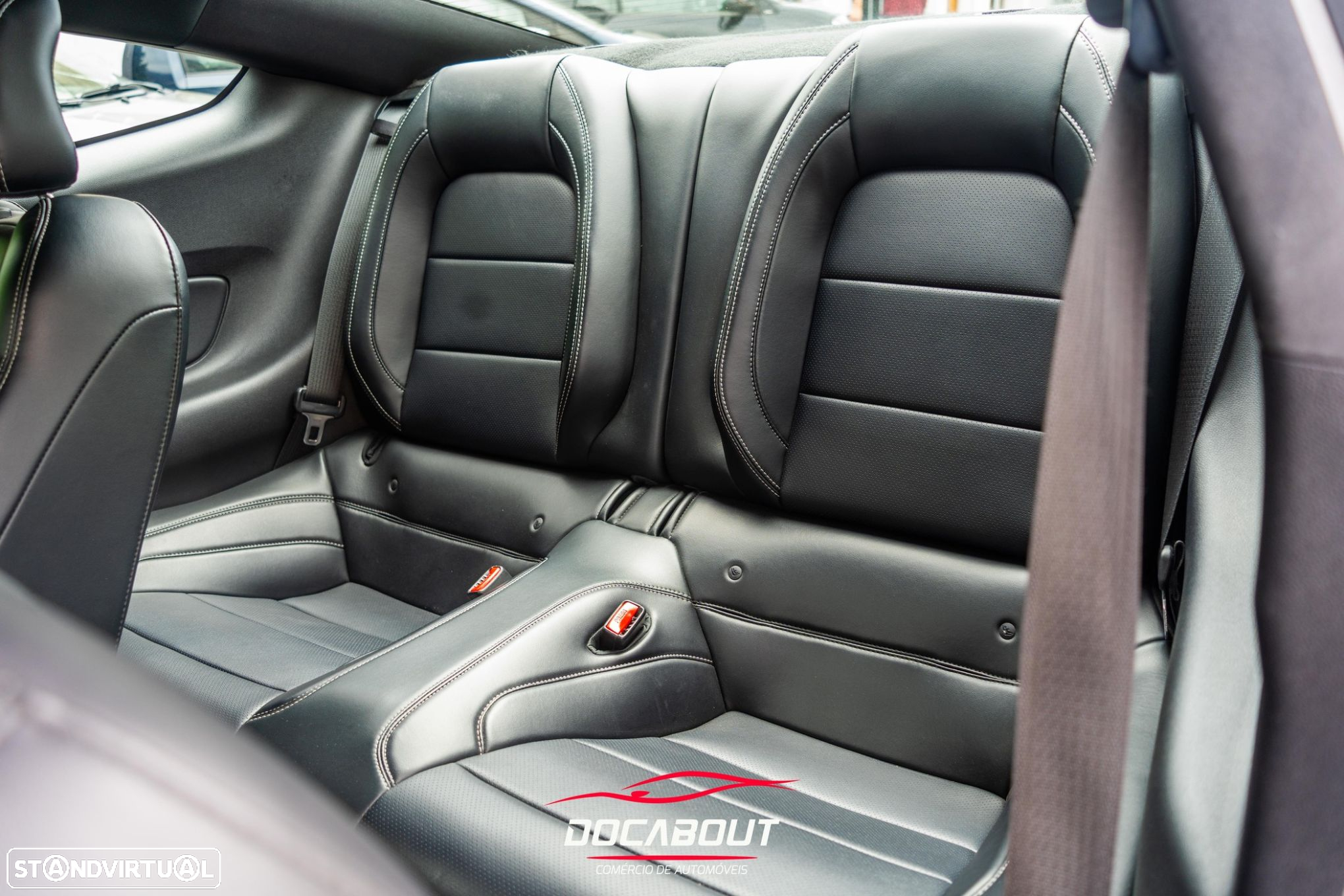 Ford Mustang 2.3i EcoBoost - 17