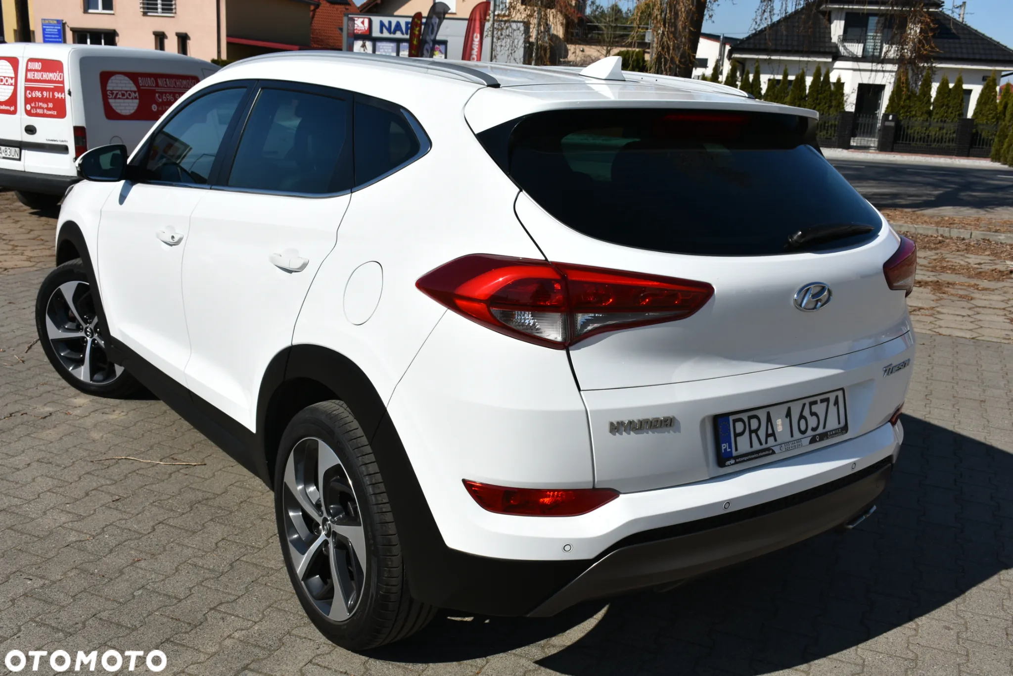 Hyundai Tucson 2.0 CRDI BlueDrive Comfort 2WD - 4