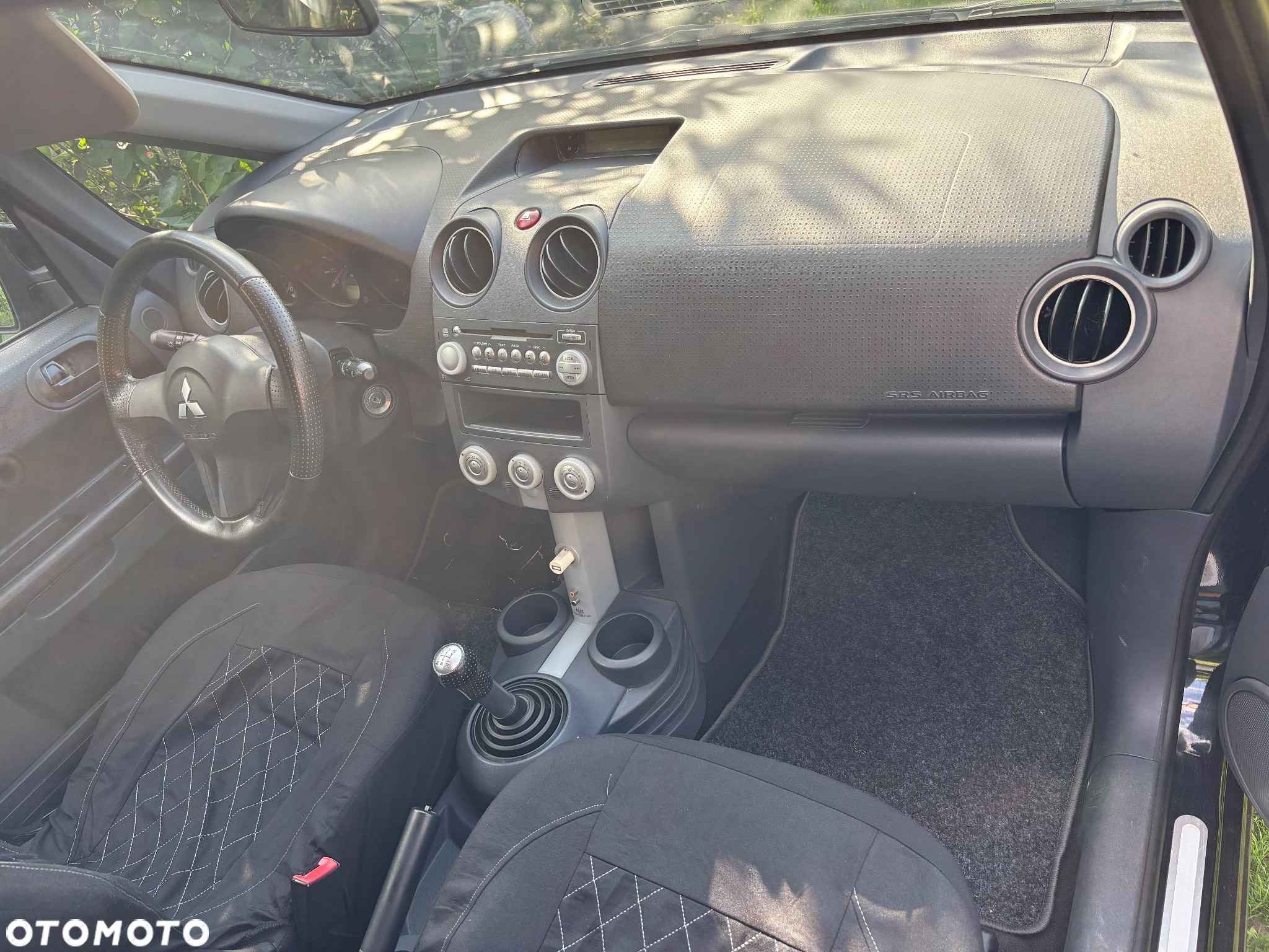Mitsubishi Colt 1.3 Inform - 11