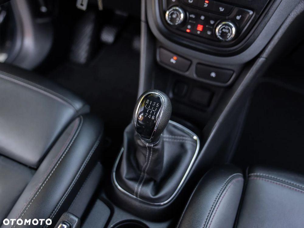 Opel Mokka 1.4 T Cosmo S&S EU6 - 29