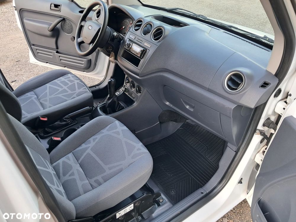 Ford Transit Connect - 6