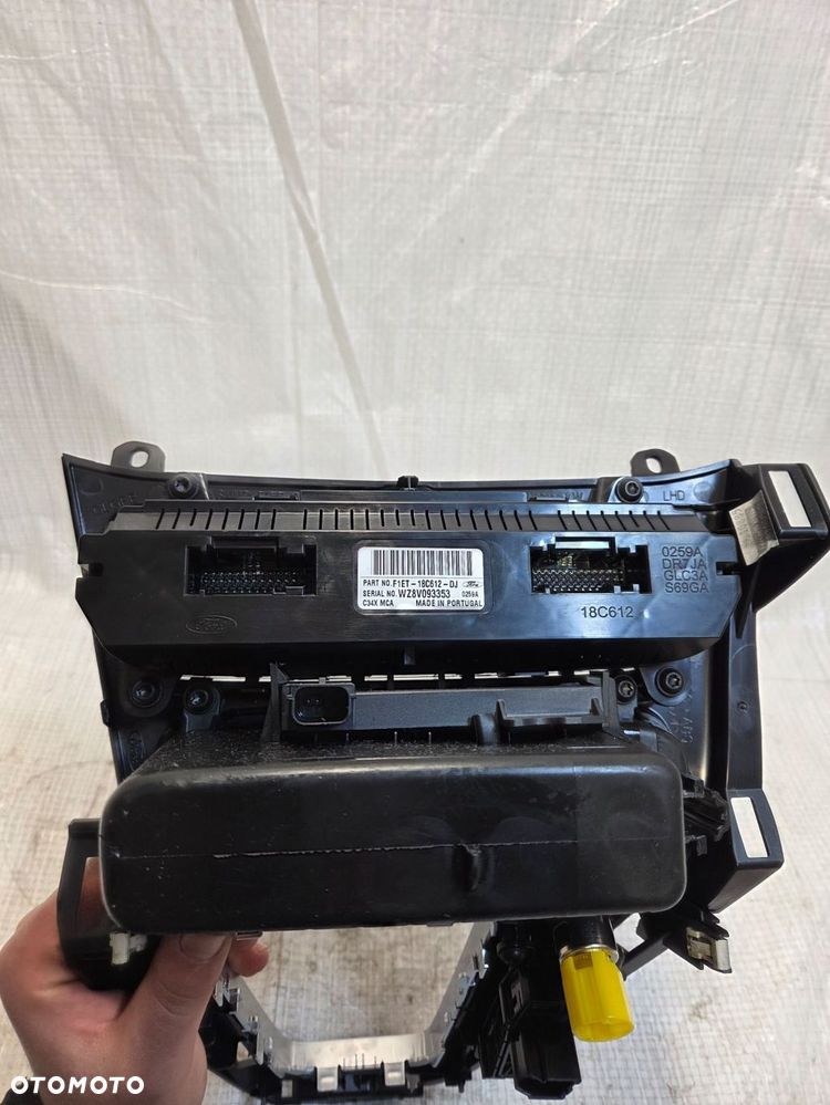 Panel środkowy ramka FORD FOCUS MK3 LIFT  Panel klimatyzacji F1ET-18C612-DJ - 8