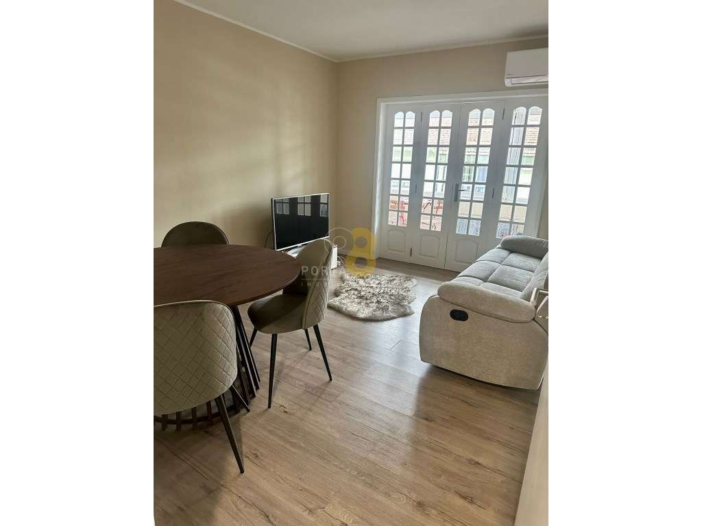 Apartamento em Custóias, Matosinhos, com garagem e arrumo - Grande imagem: 3/22