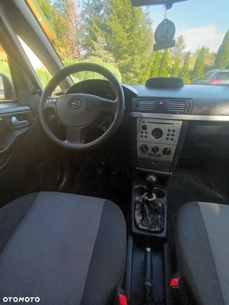 Opel Meriva - 12