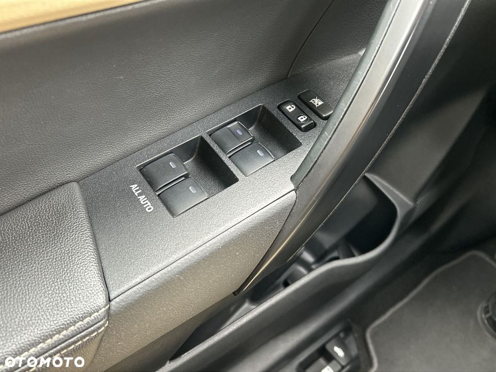 Toyota Corolla 1.6 Prestige EU6 - 20