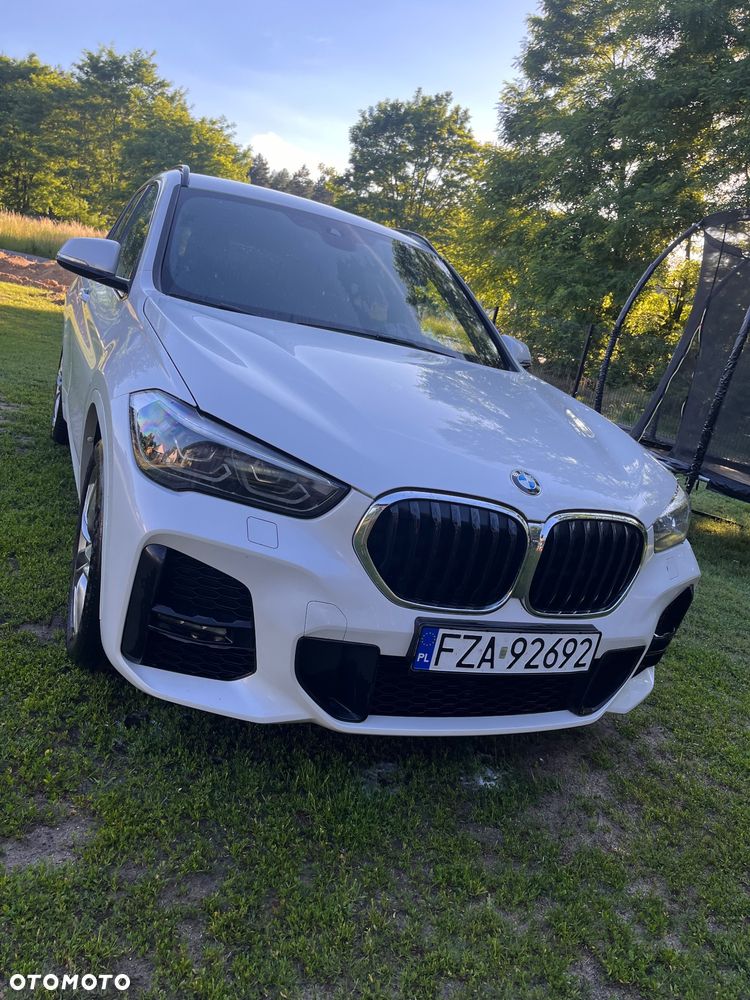 BMW X1 sDrive18d M Sport - 12