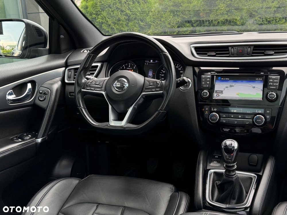 Nissan Qashqai 1.6 DIG-T Tekna+ - 31