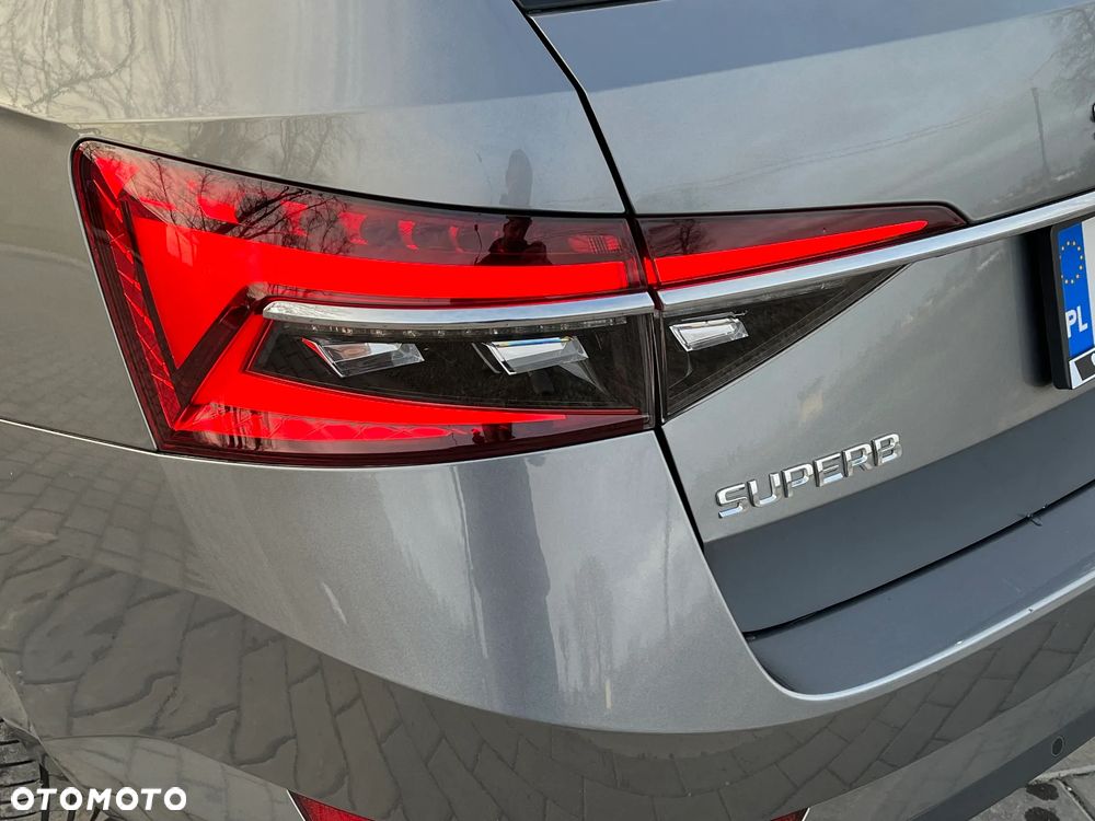 Skoda Superb 2.0 TDI SCR 4x4 Style DSG - 13