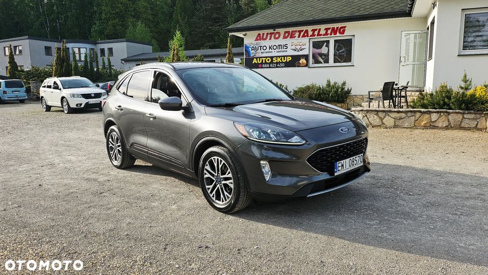 Ford Kuga 1.5 EcoBoost 4WD Titanium Plus - 18