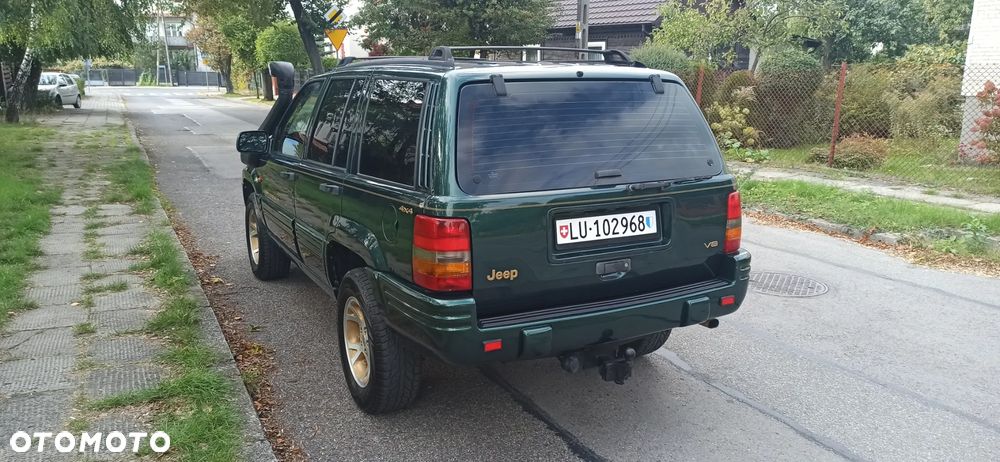 Jeep Grand Cherokee - 11